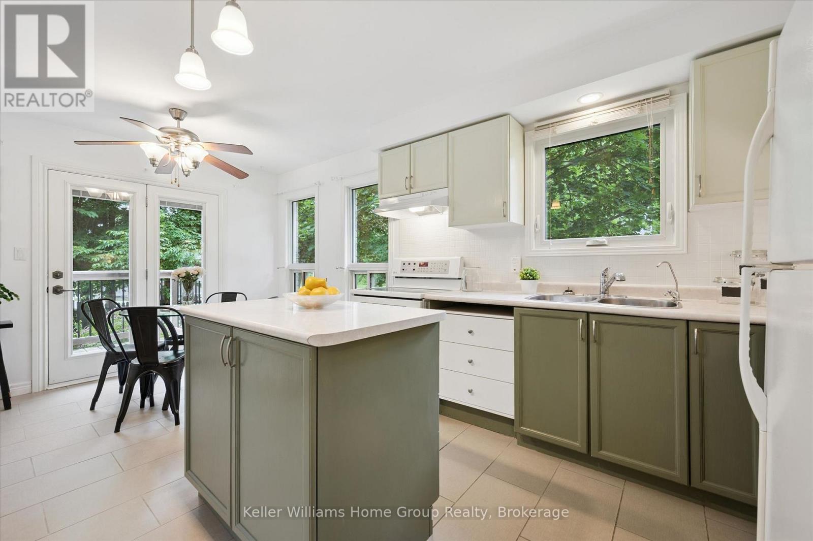 735 Campbell Avenue, Centre Wellington (Fergus), Ontario  N1M 3N1 - Photo 13 - X13504368