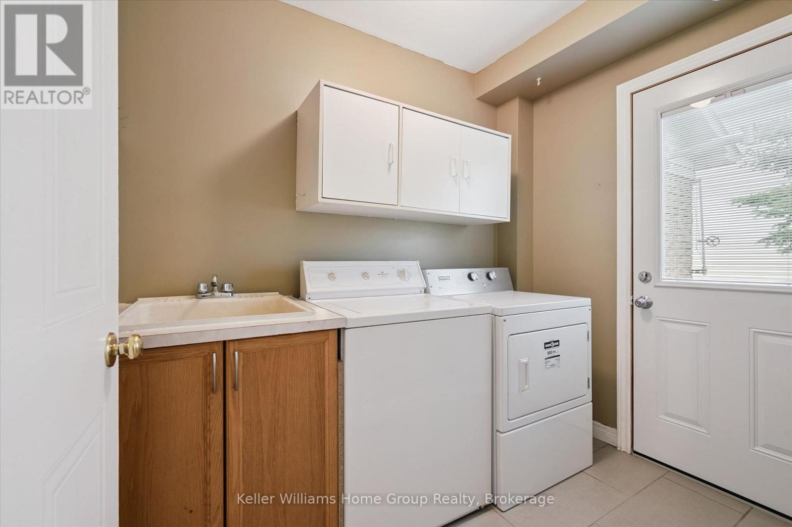 735 Campbell Avenue, Centre Wellington (Fergus), Ontario  N1M 3N1 - Photo 24 - X13504368