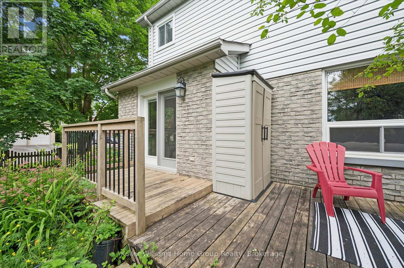 735 Campbell Avenue, Centre Wellington (Fergus), Ontario  N1M 3N1 - Photo 39 - X13504368