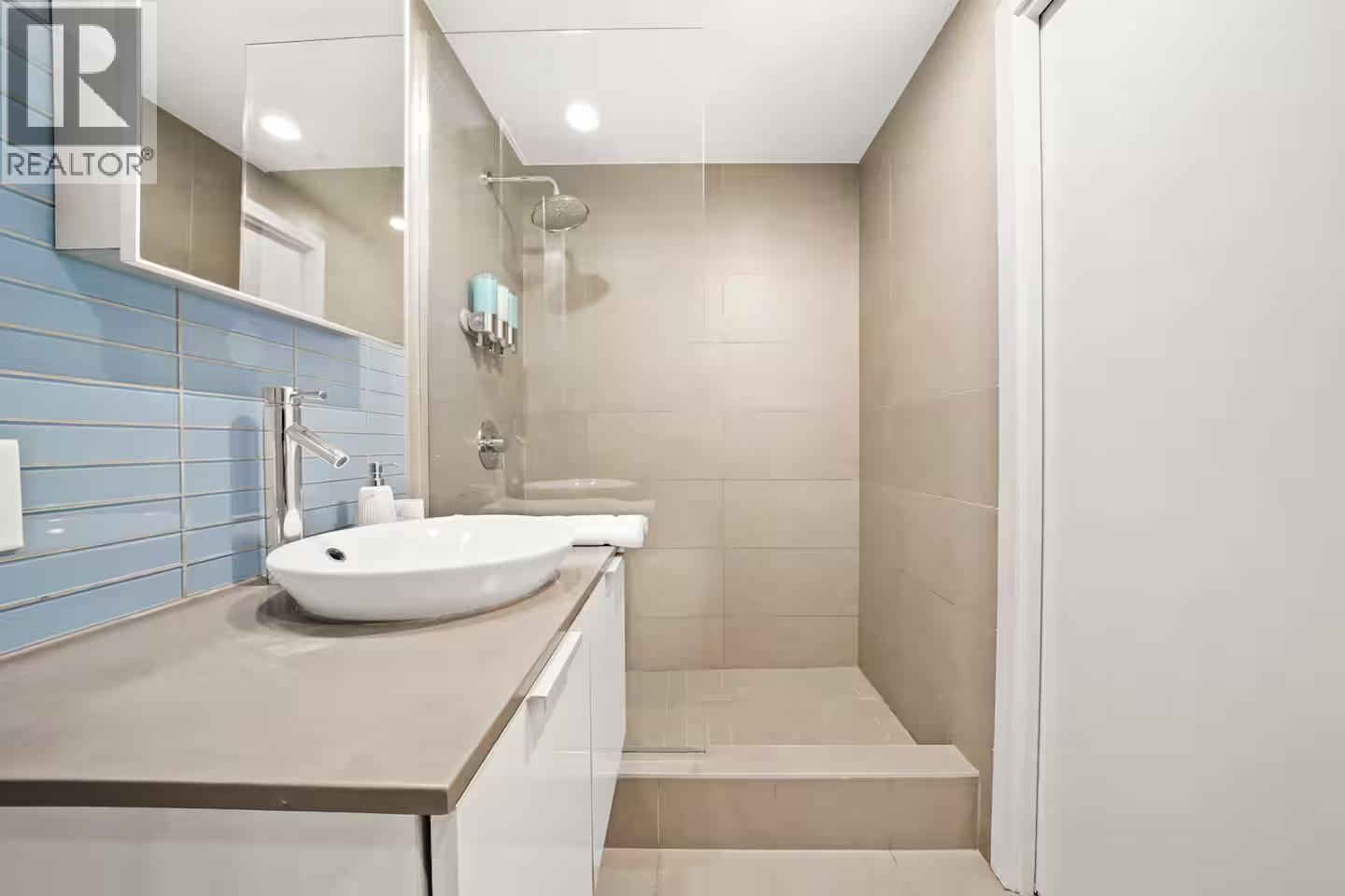 1904 128 W Cordova Street, Vancouver, British Columbia  V6B 0E6 - Photo 10 - R3141190