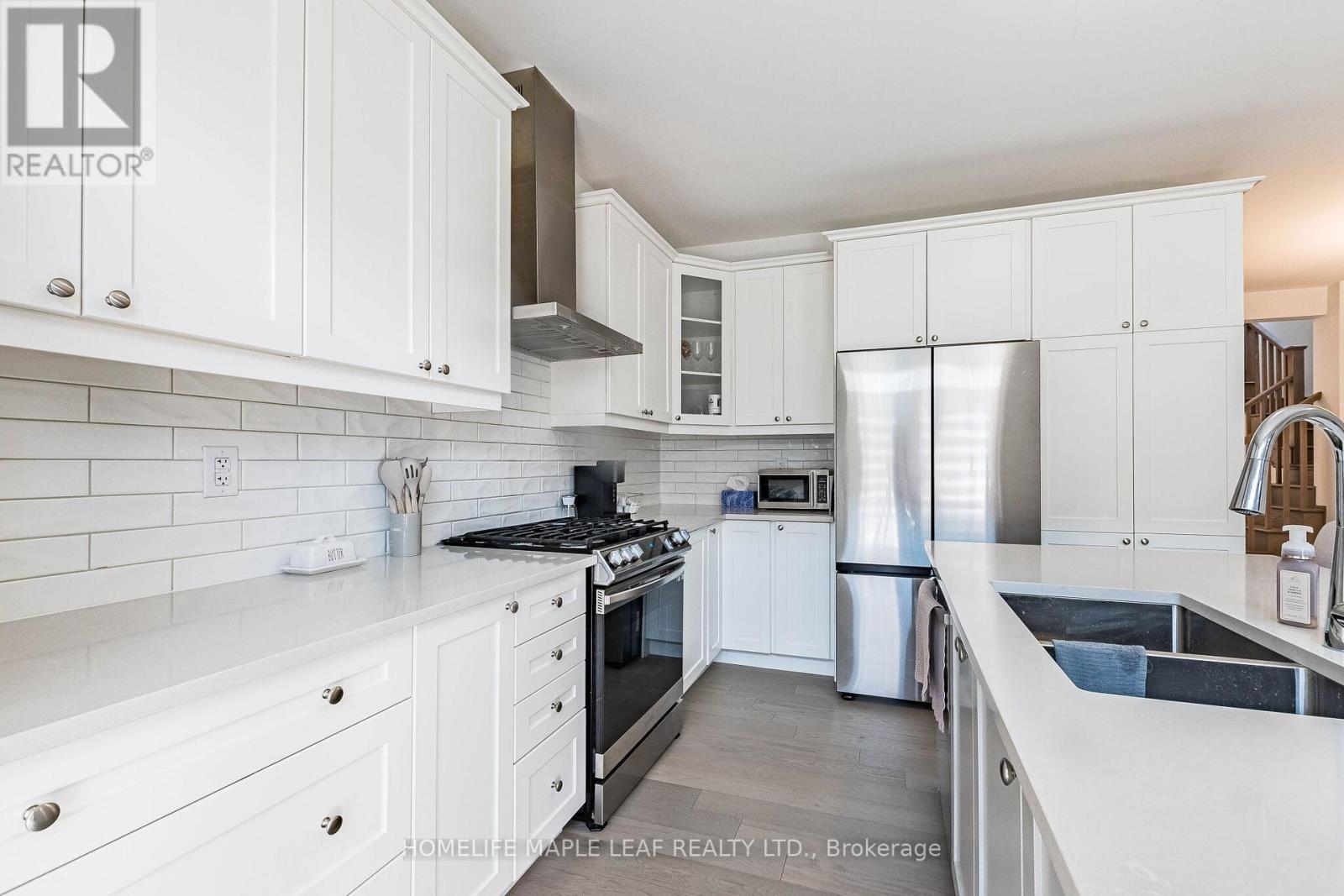 1245 Muskoka Heights, Milton, Ontario  L9E 1Z1 - Photo 13 - W13483662