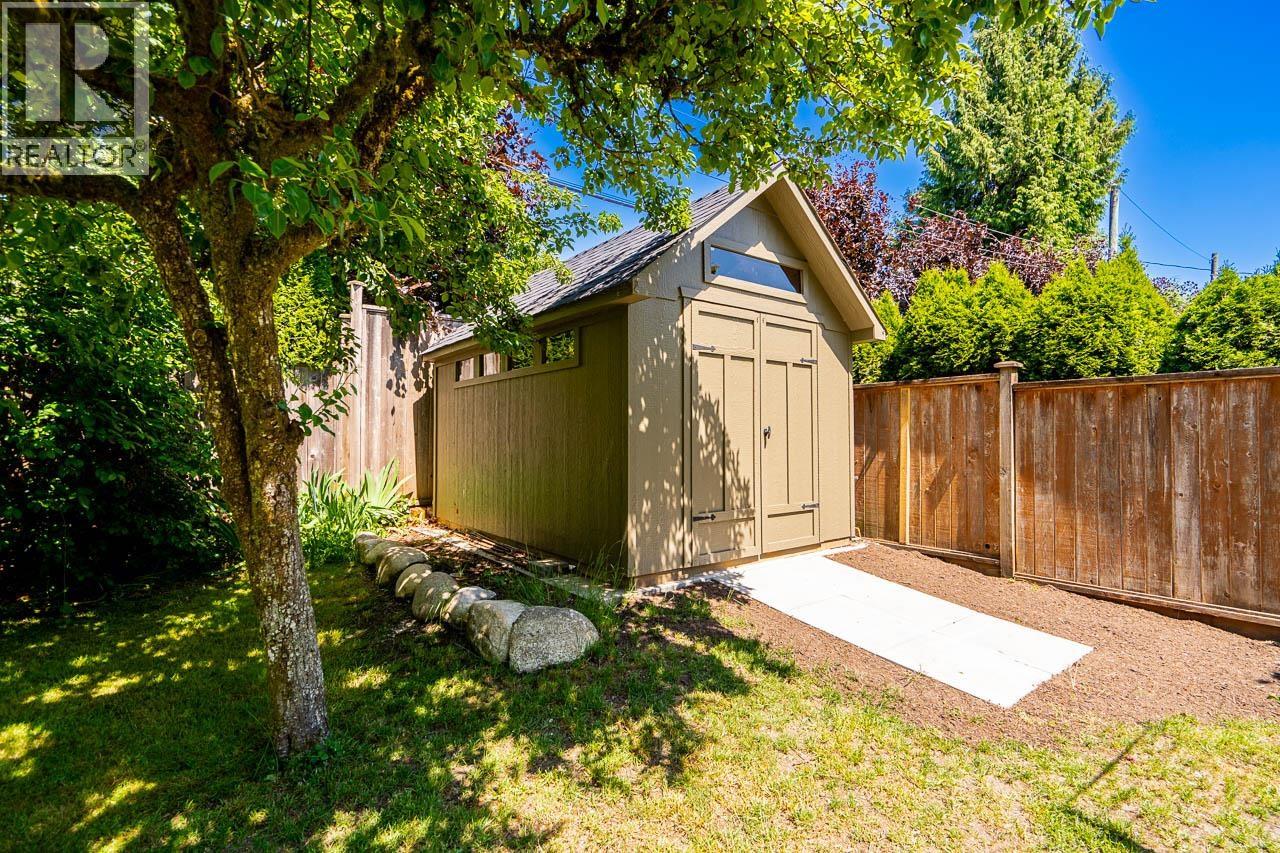 2784 Crescentview Drive, North Vancouver, British Columbia  V7R 2V1 - Photo 22 - R3141182