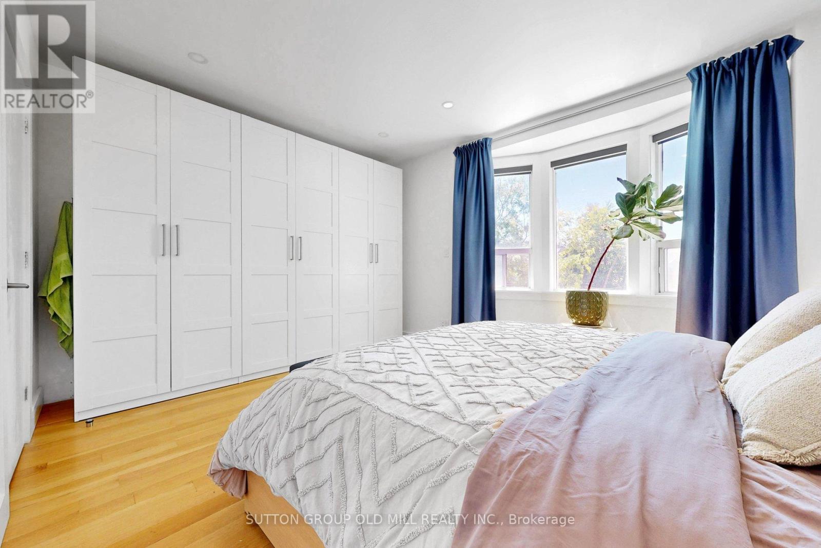90 Fermanagh Avenue, Toronto, Ontario  M6R 1M2 - Photo 29 - W13504504