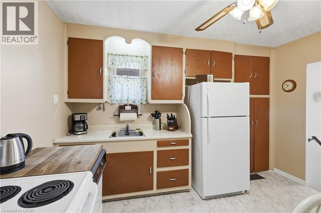 73 Tuxedo Avenue N, Hamilton, Ontario  L8H 4P6 - Photo 11 - 40843377
