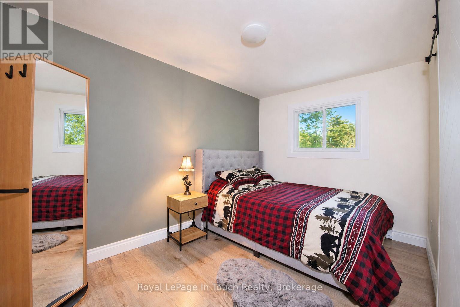 8 Cyril Martin Place, Severn, Ontario  L0K 1E0 - Photo 20 - S12809396