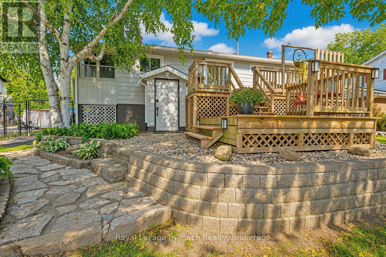8 Cyril Martin Place, Severn, Ontario  L0K 1E0 - Photo 10 - S12809396