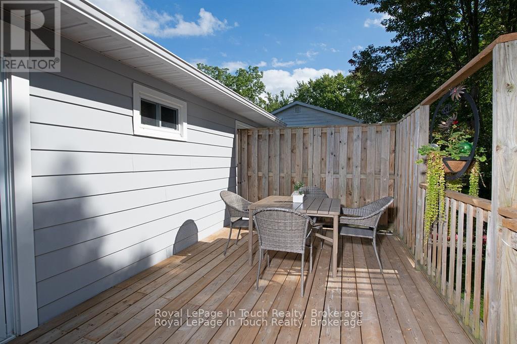 8 Cyril Martin Place, Severn, Ontario  L0K 1E0 - Photo 6 - S12809396
