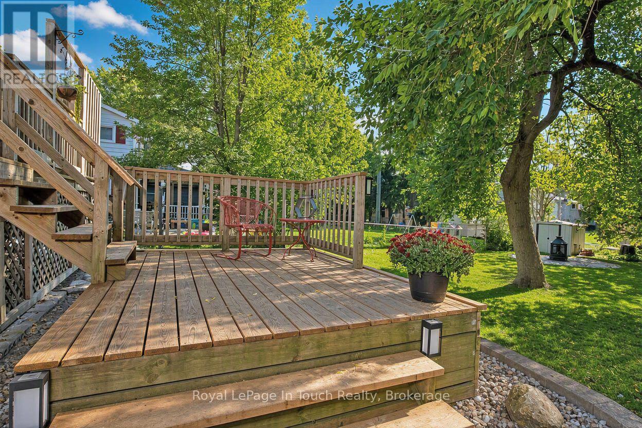 8 Cyril Martin Place, Severn, Ontario  L0K 1E0 - Photo 7 - S12809396