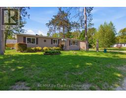 3 GOLF AVENUE, Wasaga Beach, Ontario