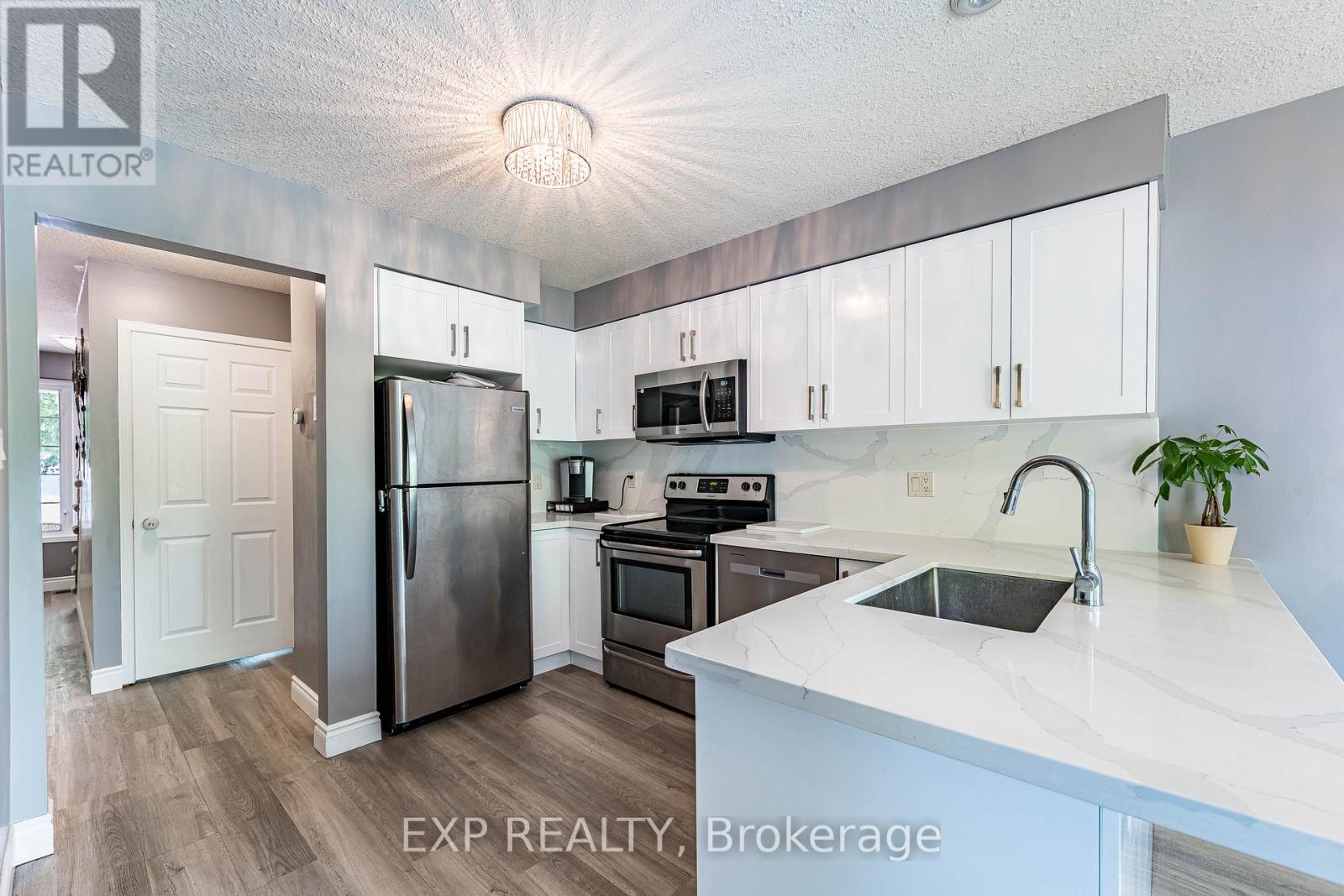 63 Wood Grove Crescent, Cambridge, Ontario  N1T 2A1 - Photo 10 - X13504404