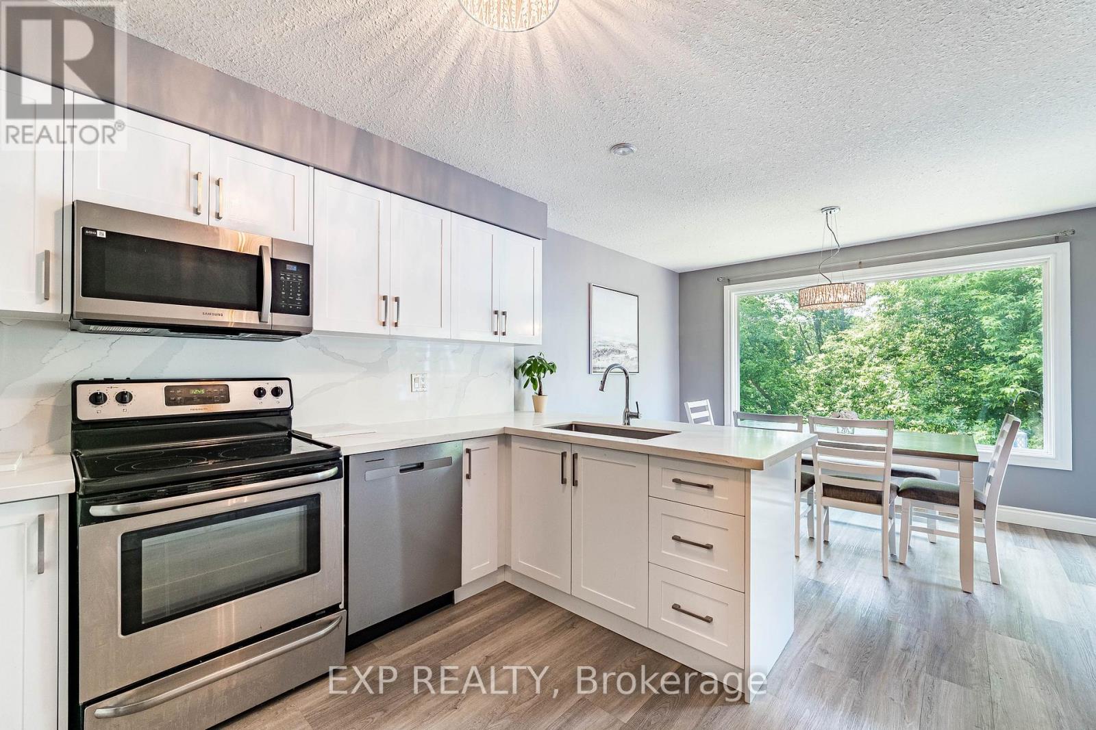 63 Wood Grove Crescent, Cambridge, Ontario  N1T 2A1 - Photo 11 - X13504404