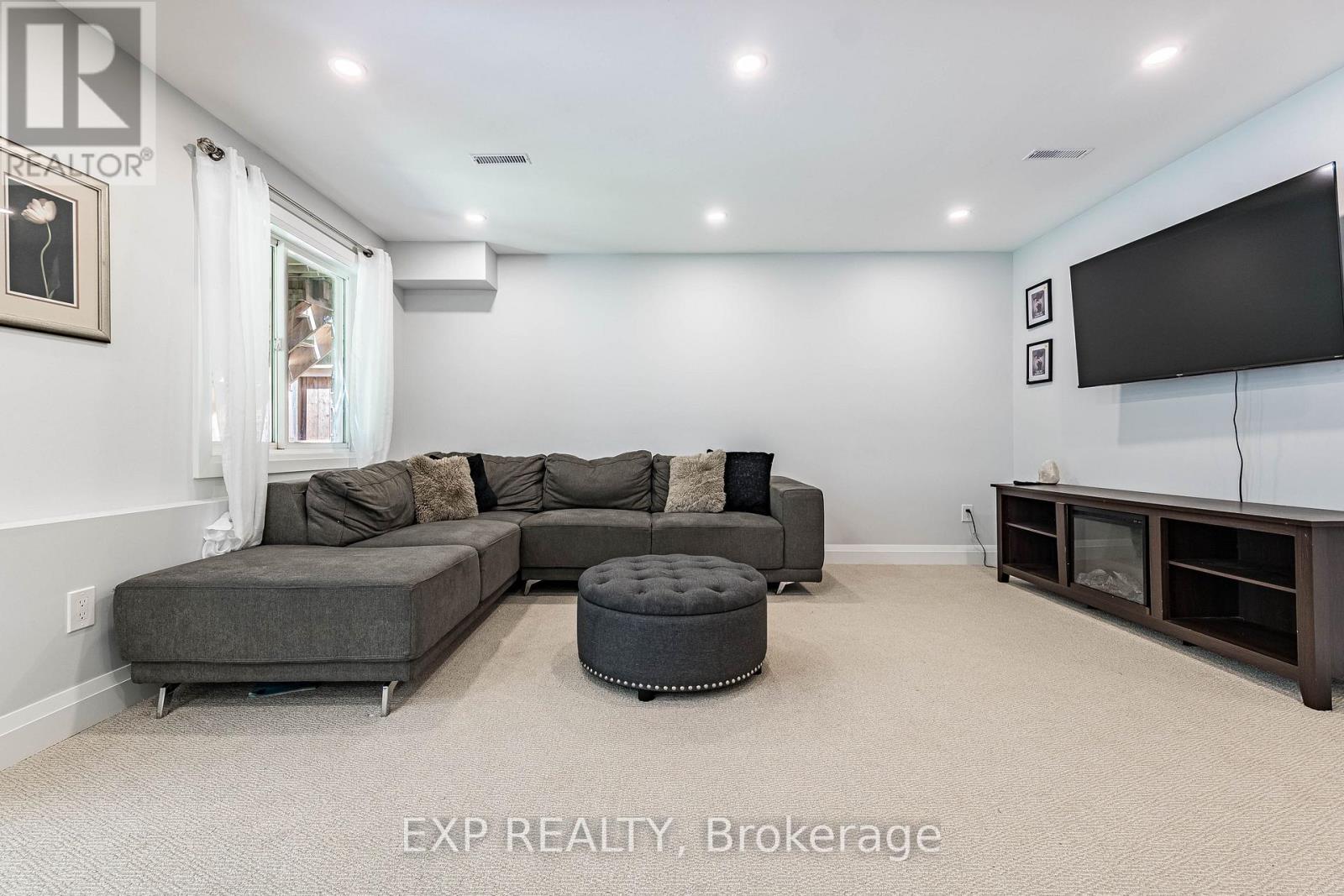 63 Wood Grove Crescent, Cambridge, Ontario  N1T 2A1 - Photo 33 - X13504404