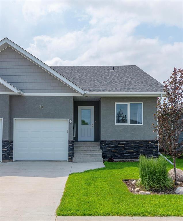 70 Parkhill Crescent, Steinbach, Manitoba R5G 0Z4 - Photo 1 - 202615120
