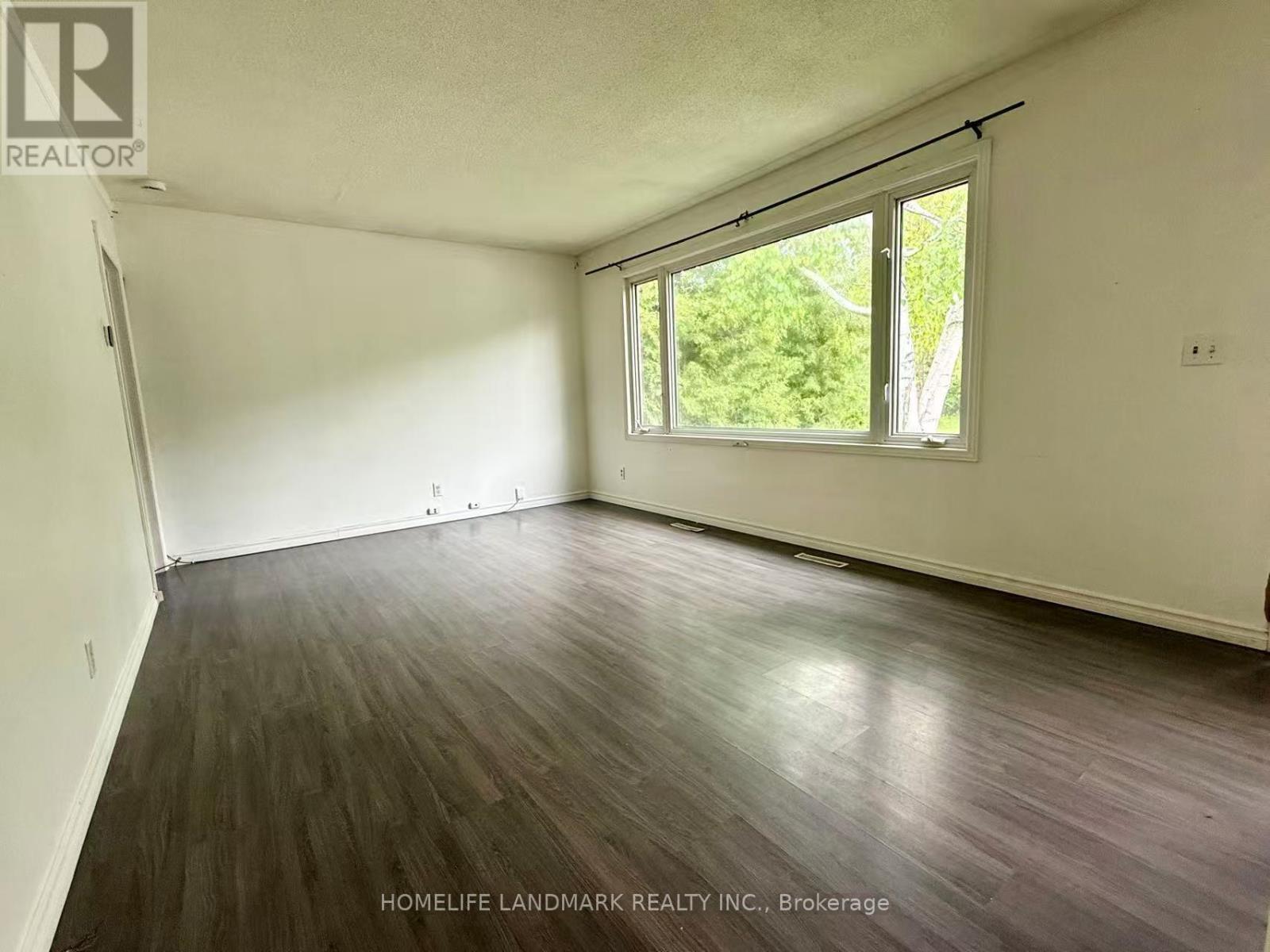 185 Sinclair Avenue, Oshawa, Ontario  L1J 1W1 - Photo 2 - E13211970