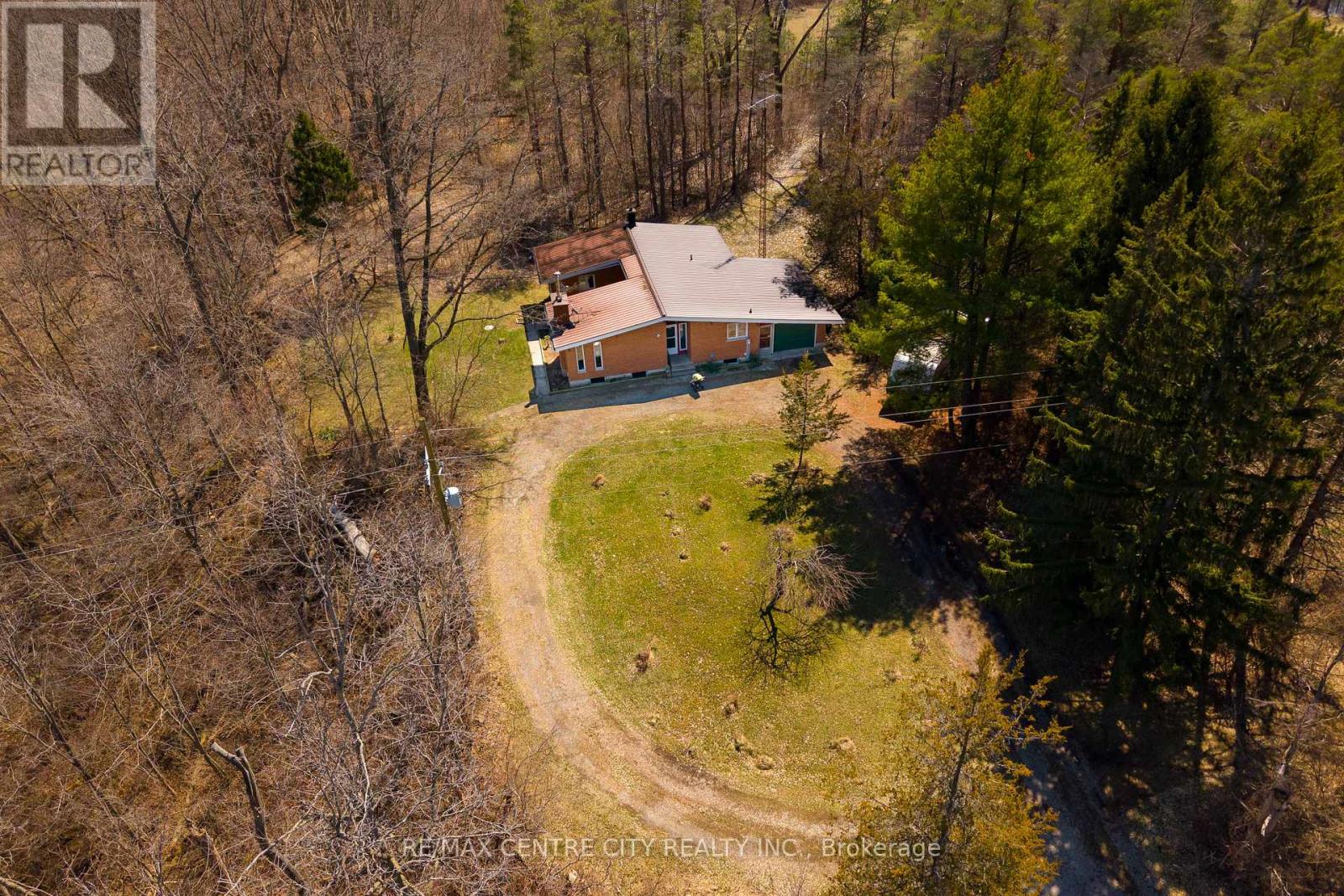 23171 Talbot Line, West Elgin, Ontario  N0L 2C0 - Photo 1 - X13504838