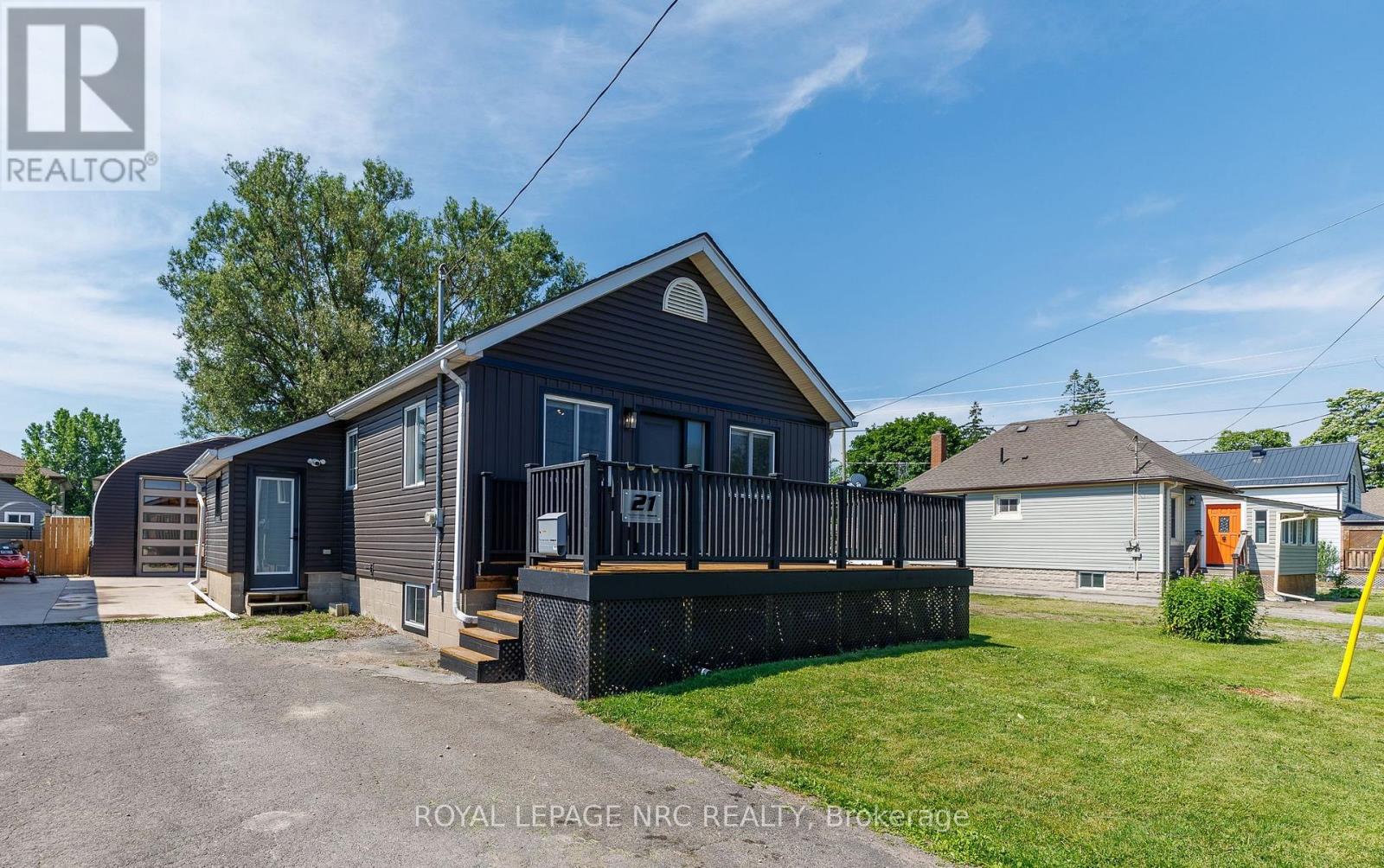 21 Huron Street, Welland, Ontario  L3B 5J2 - Photo 3 - X13503780