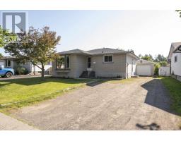 103 Elron Cres, Thunder Bay, Ontario