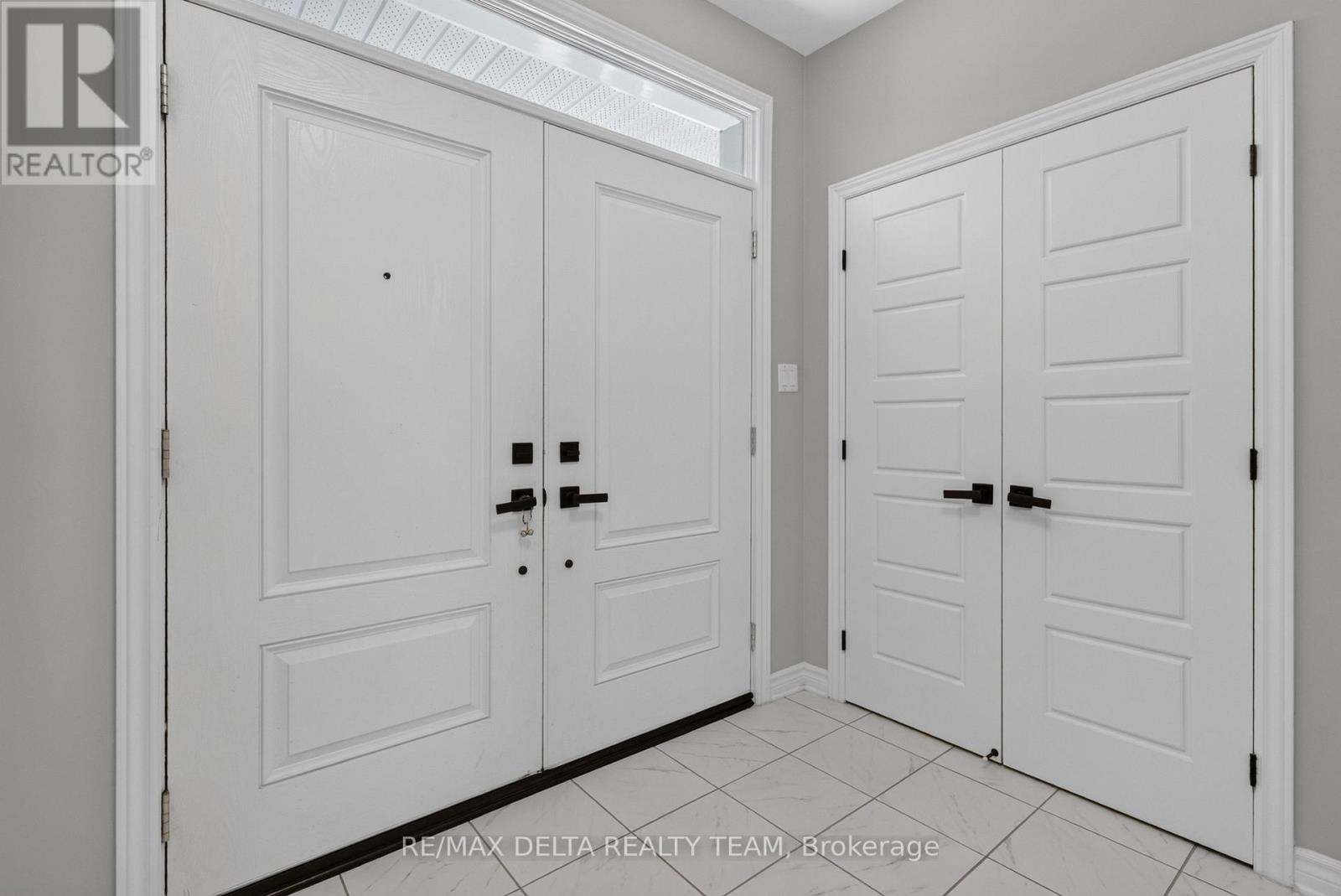 2834 Grand Canal Street, Ottawa, Ontario  K2J 6E4 - Photo 5 - X13504650