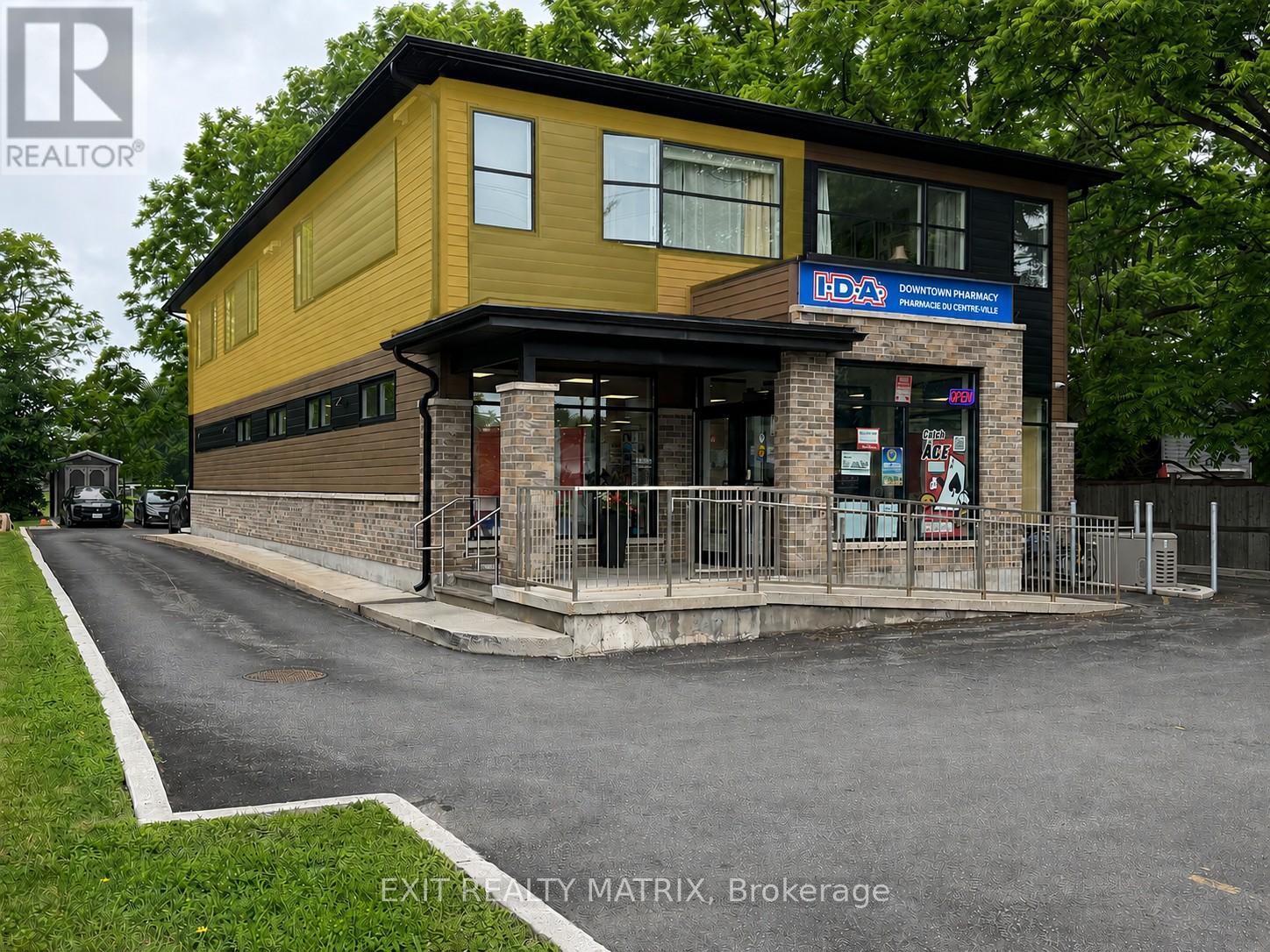 B - 1106 CONCESSION STREET, Russell, Ontario