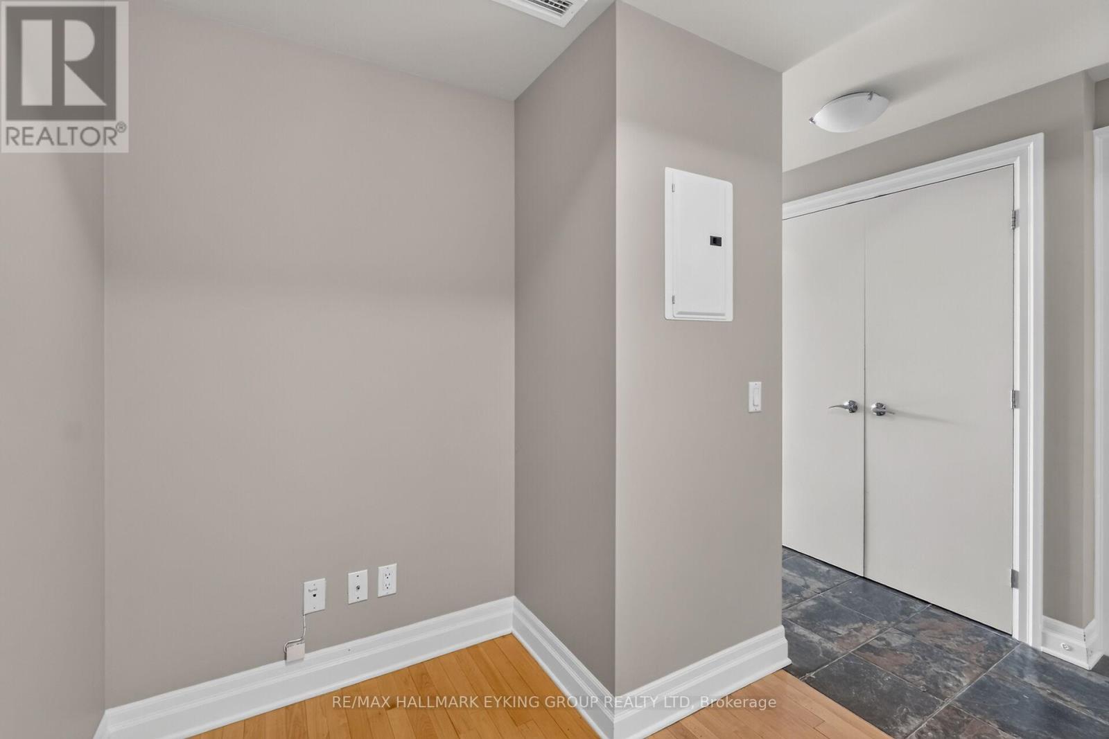 301 - 245 Kent Street, Ottawa, Ontario  K2P 0A5 - Photo 28 - X13504852