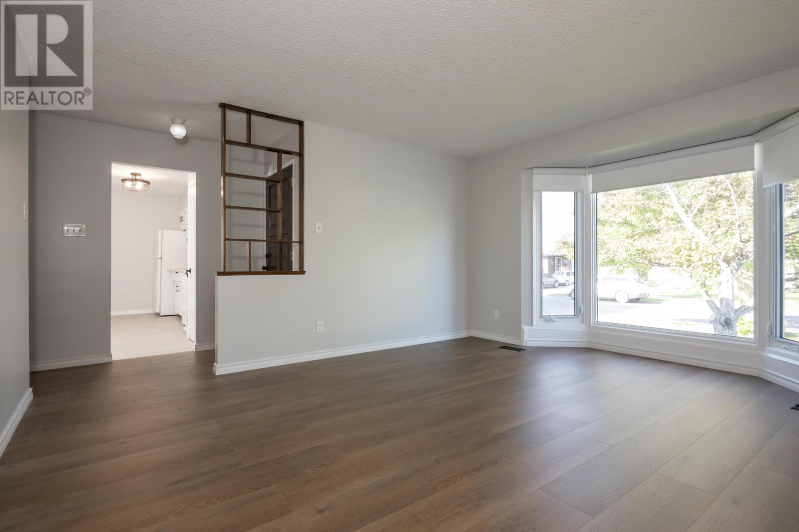 103 Elron Cres, Thunder Bay, Ontario  P7C 5T2 - Photo 4 - TB2601737