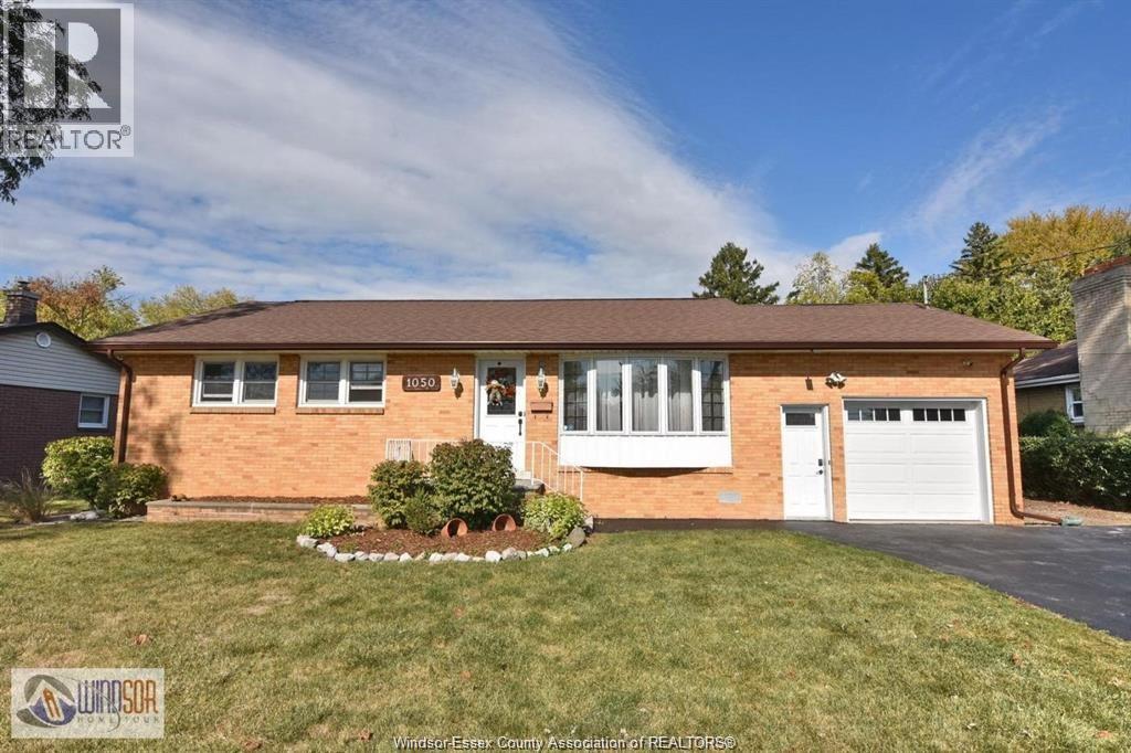 1050 Scofield Avenue, Windsor, Ontario  N9G 1L7 - Photo 1 - 25027951