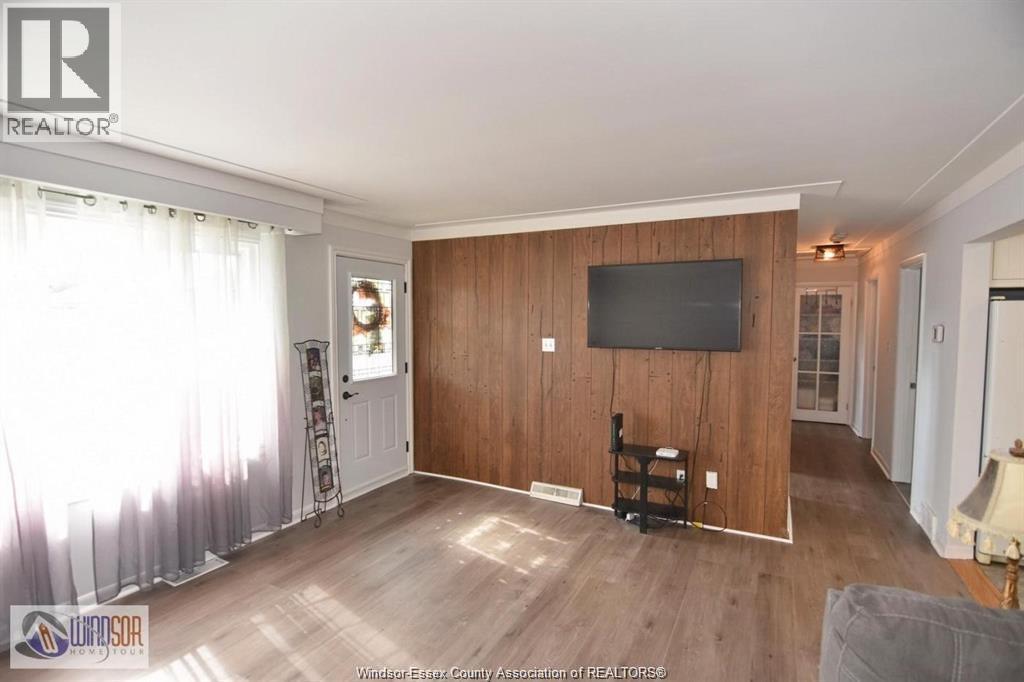 1050 Scofield Avenue, Windsor, Ontario  N9G 1L7 - Photo 7 - 25027951