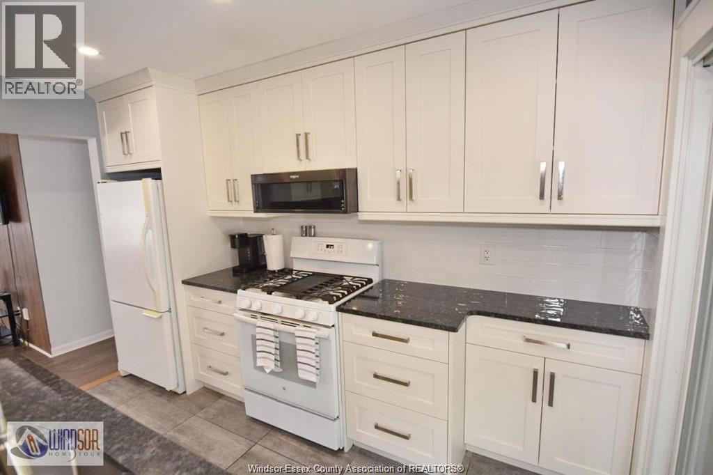 1050 Scofield Avenue, Windsor, Ontario  N9G 1L7 - Photo 10 - 25027951