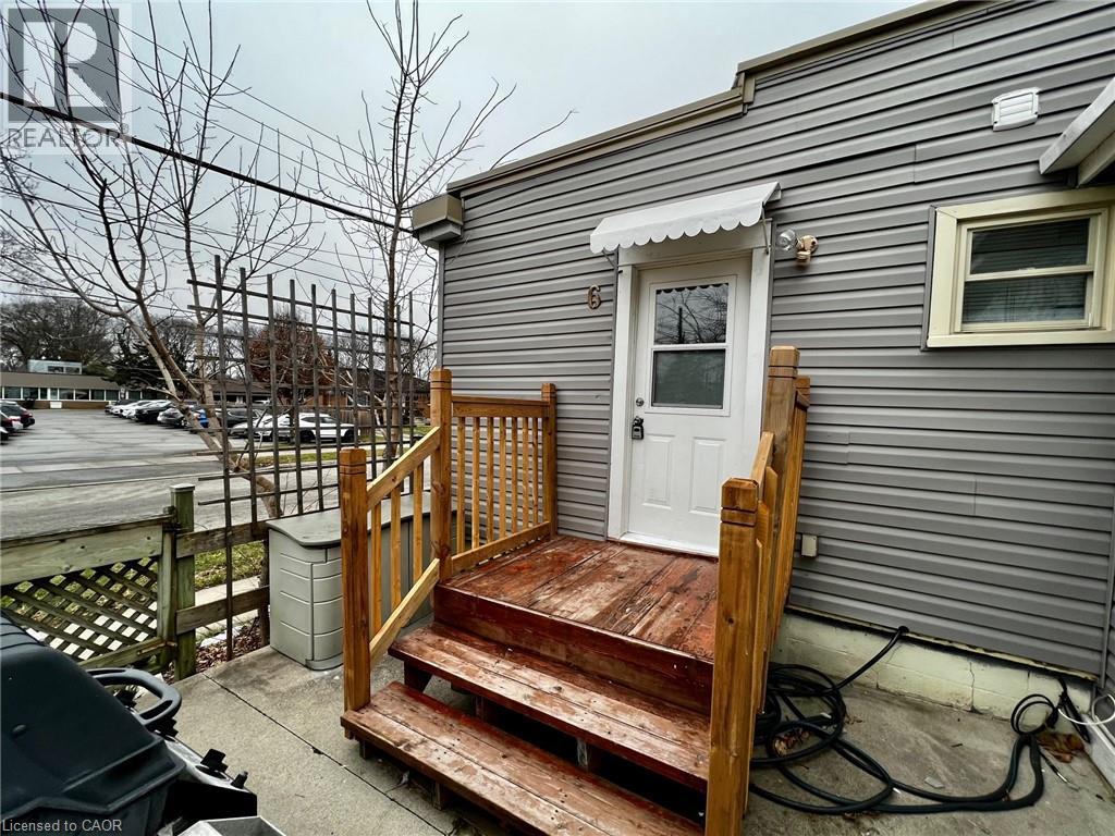 6 PEGLER Street - Photo 2