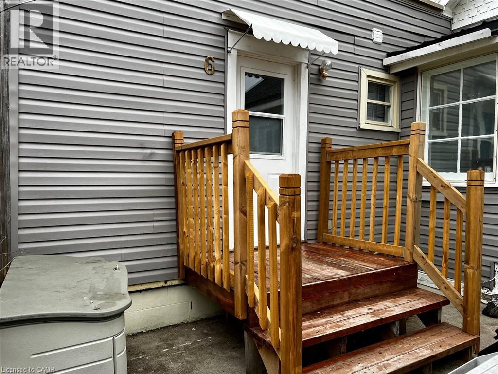 6 PEGLER Street - Photo 3
