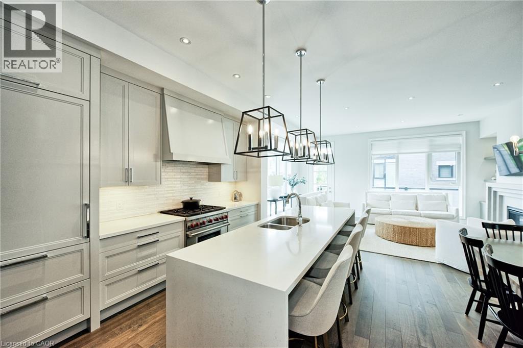 196 Rebecca Street, Oakville, Ontario  L6K 1J9 - Photo 8 - 40843866