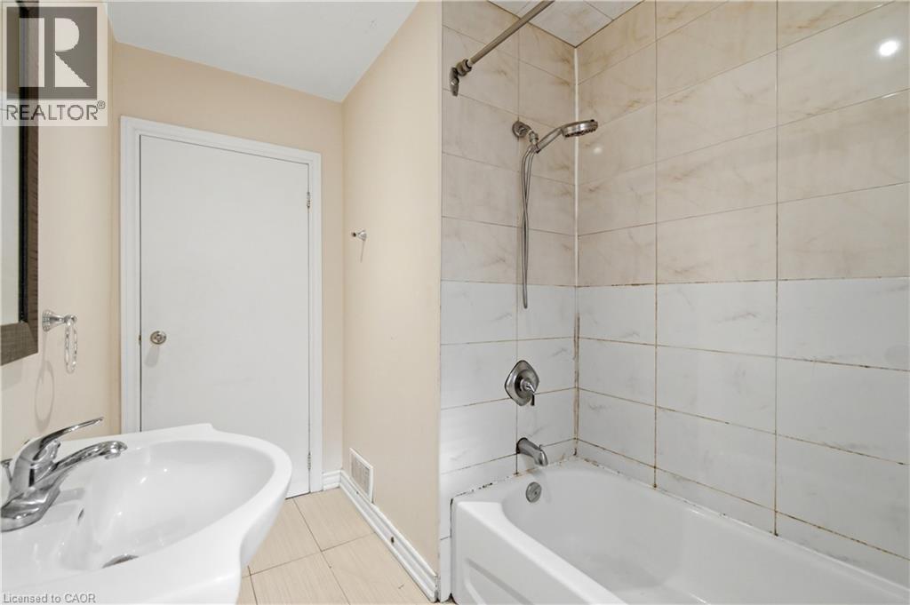 56 Exford Drive, Scarborough, Ontario  M1P 1M3 - Photo 23 - 40843798