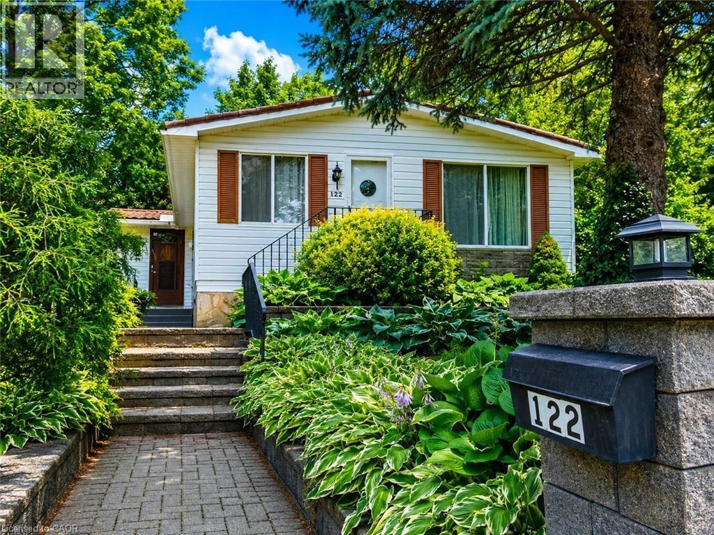 122 Temperance Street W
