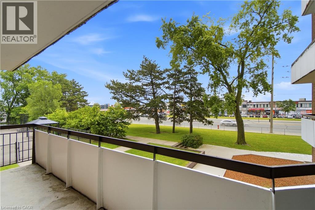 3025 Queen Frederica Drive Unit# 201, Mississauga, Ontario  L4Y 3A1 - Photo 39 - 40843797