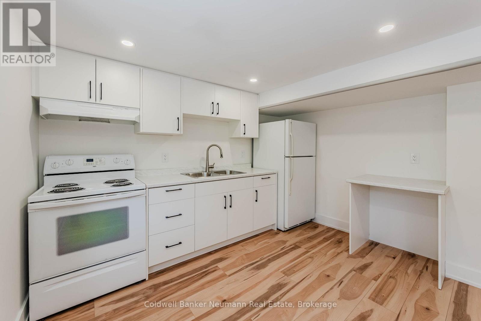 B - 69 Hadati Road, Guelph, Ontario  N1E 6G9 - Photo 4 - X13504542