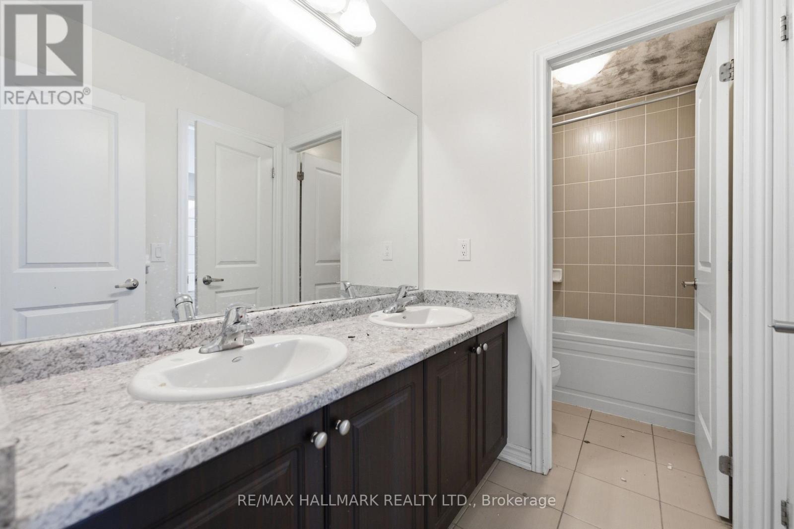 2 Agava Street, Brampton, Ontario  L7A 4S5 - Photo 25 - W13502878