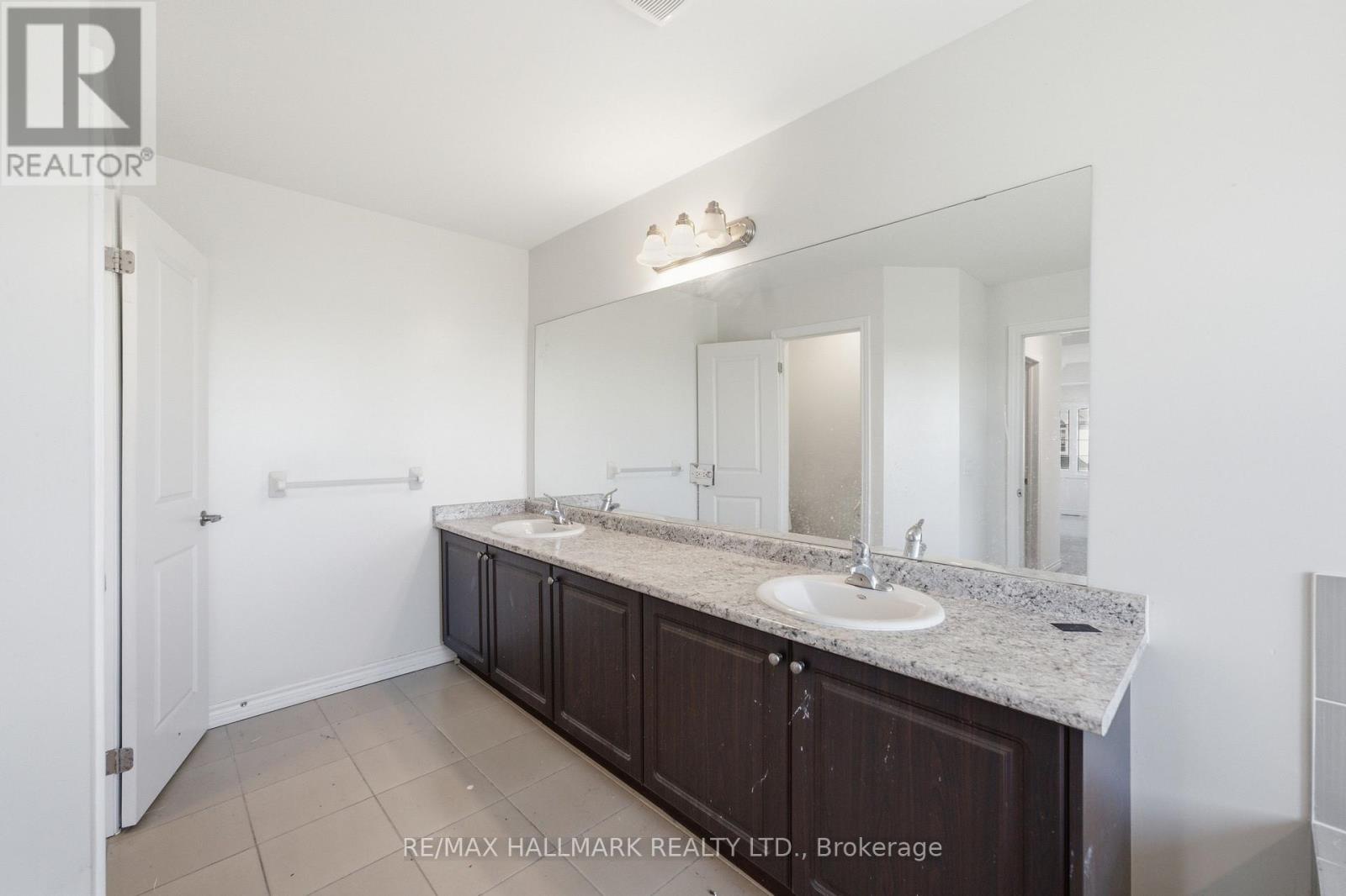 2 Agava Street, Brampton, Ontario  L7A 4S5 - Photo 20 - W13502878