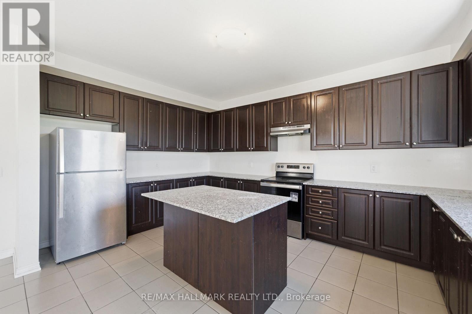 2 Agava Street, Brampton, Ontario  L7A 4S5 - Photo 13 - W13502878