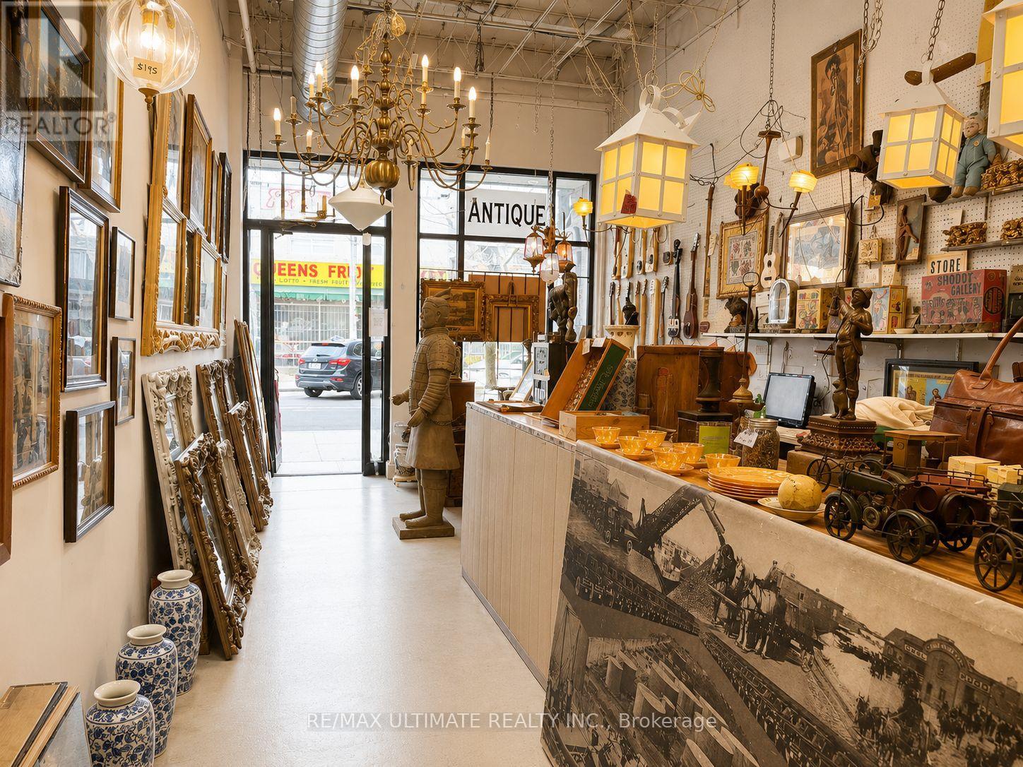 Main - 635 Queen Street W, Toronto, Ontario M5V 2B7 - Photo 2 - C13504790