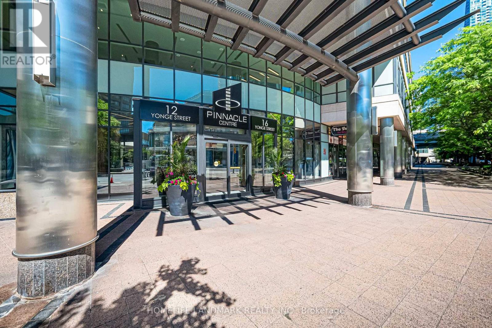 901 - 16 Yonge Street, Toronto, Ontario  M5E 2A1 - Photo 2 - C13504792