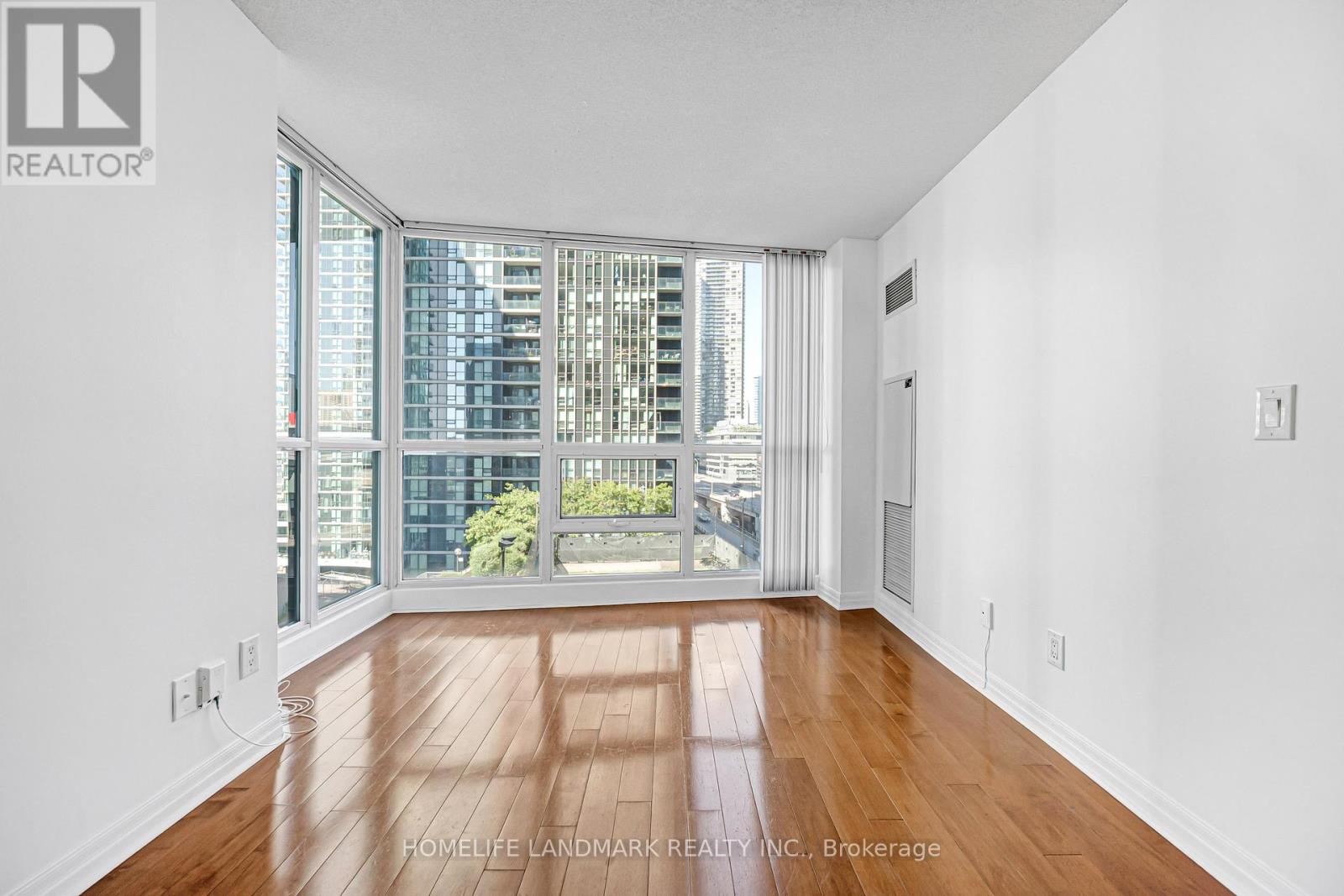 901 - 16 Yonge Street, Toronto, Ontario  M5E 2A1 - Photo 23 - C13504792