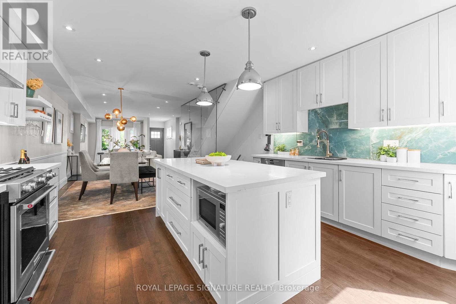113 Merrill Avenue E, Toronto, Ontario M4C 1C8 - Photo 14 - E13504570