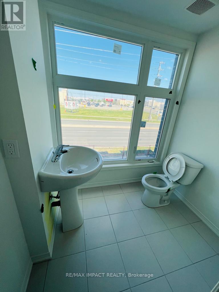 1475 Grand Prairie Path E, Oshawa, Ontario  L1K 3G1 - Photo 12 - E13504612