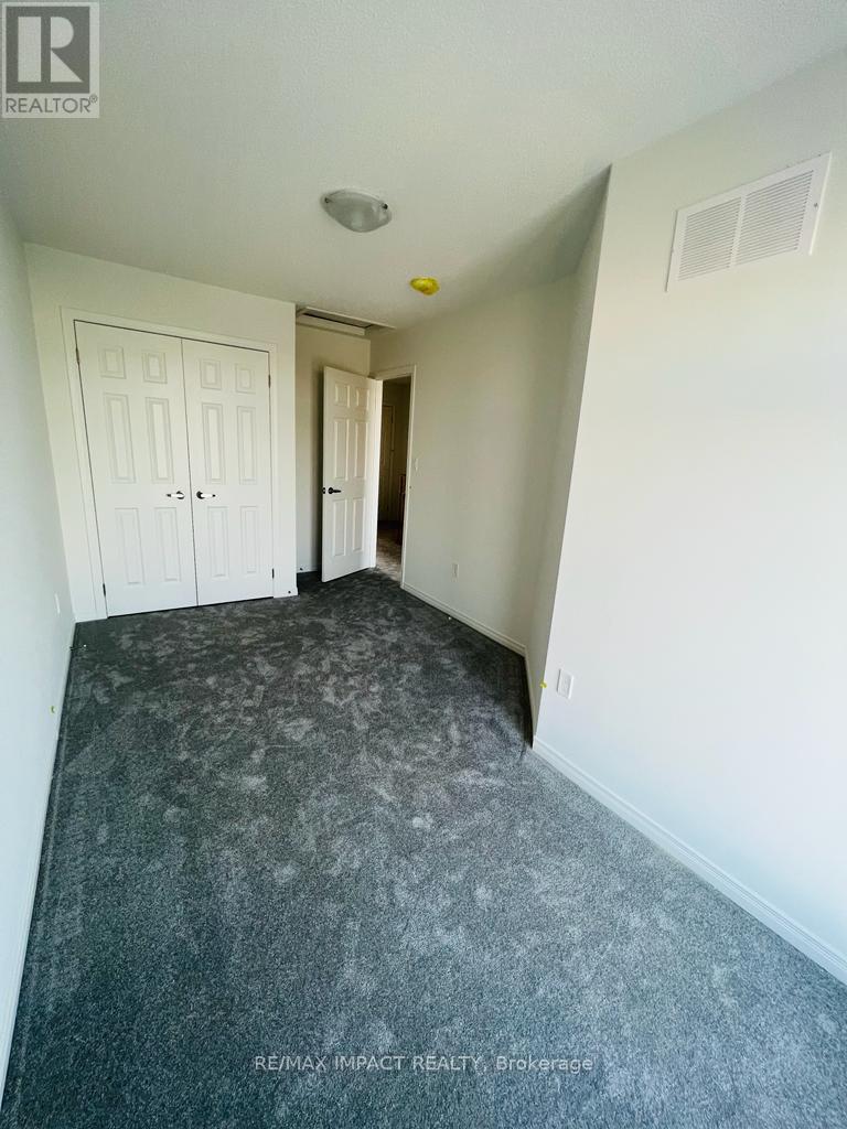 1475 Grand Prairie Path E, Oshawa, Ontario  L1K 3G1 - Photo 6 - E13504612