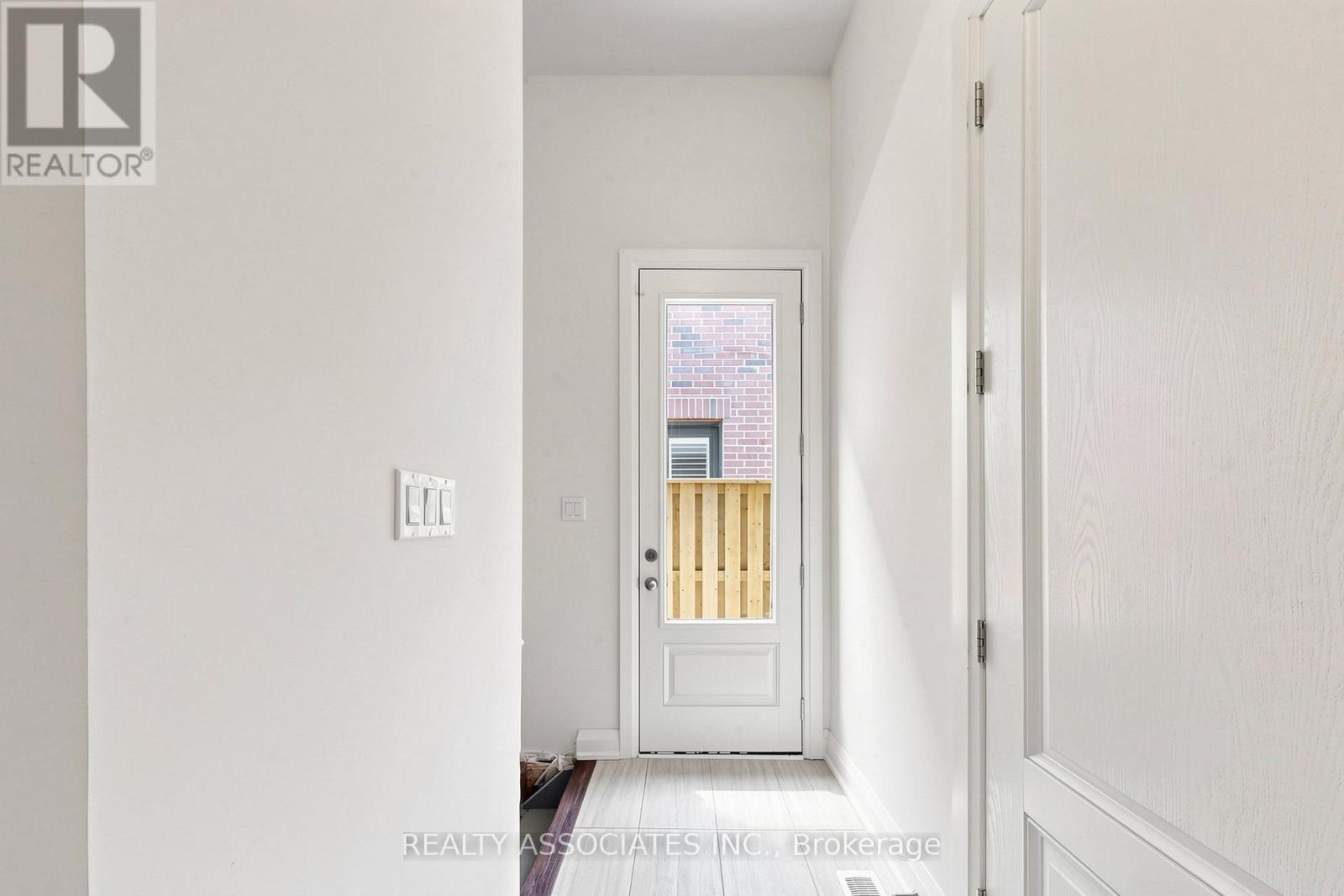 4029 Ellesmere Road, Toronto, Ontario  M1C 1J3 - Photo 17 - E13504664