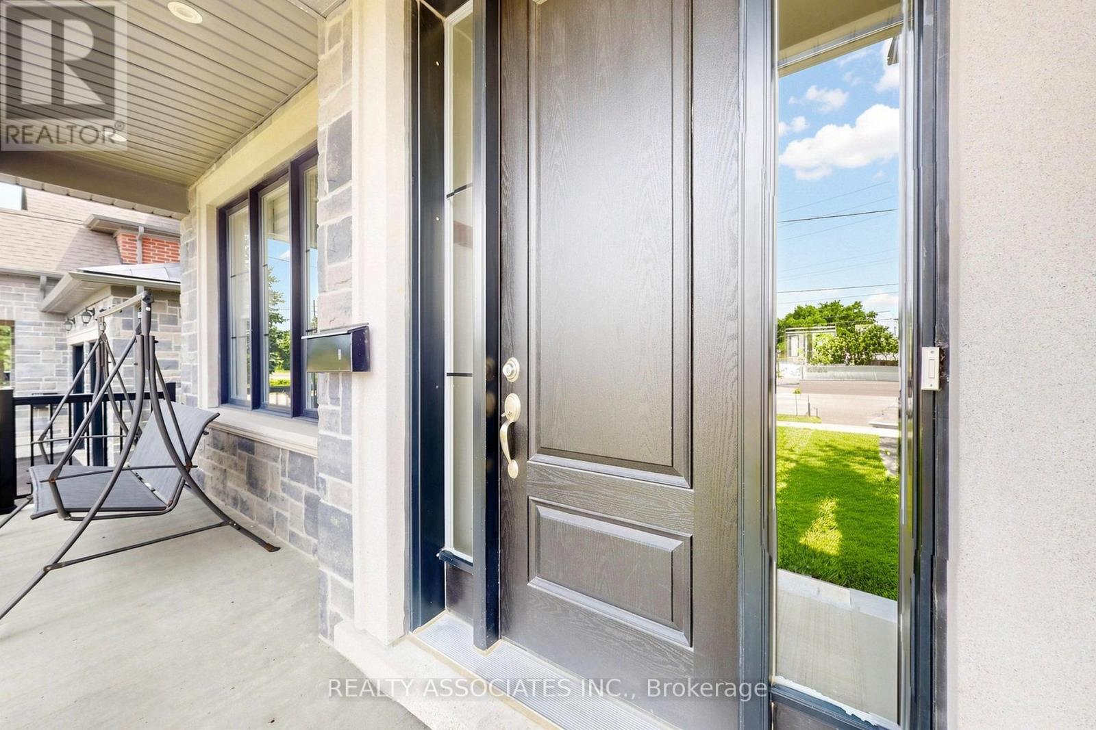4029 Ellesmere Road, Toronto, Ontario  M1C 1J3 - Photo 2 - E13504664