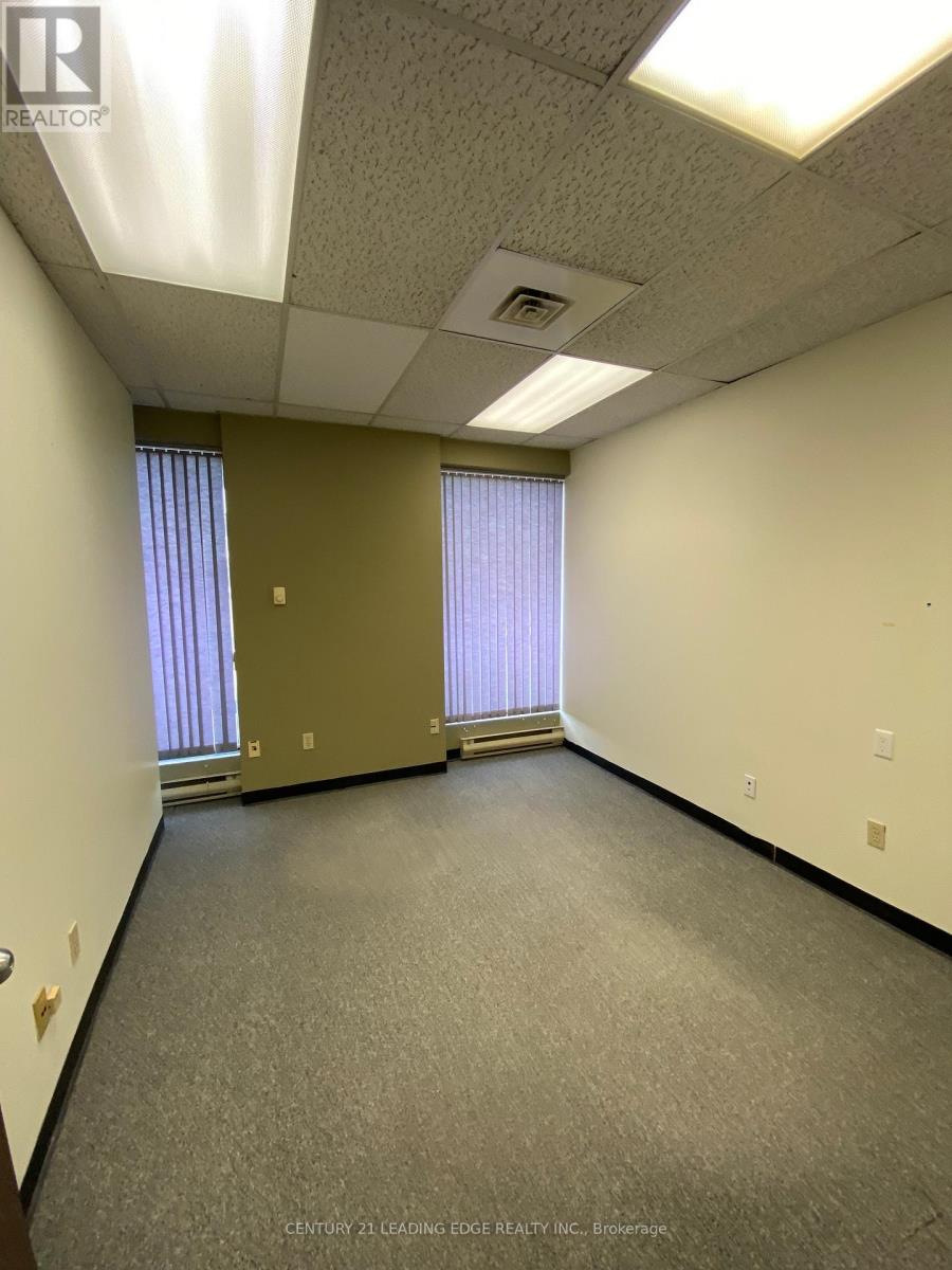104 - 1645 Warden Avenue, Toronto, Ontario  M1R 5B3 - Photo 11 - E13504762