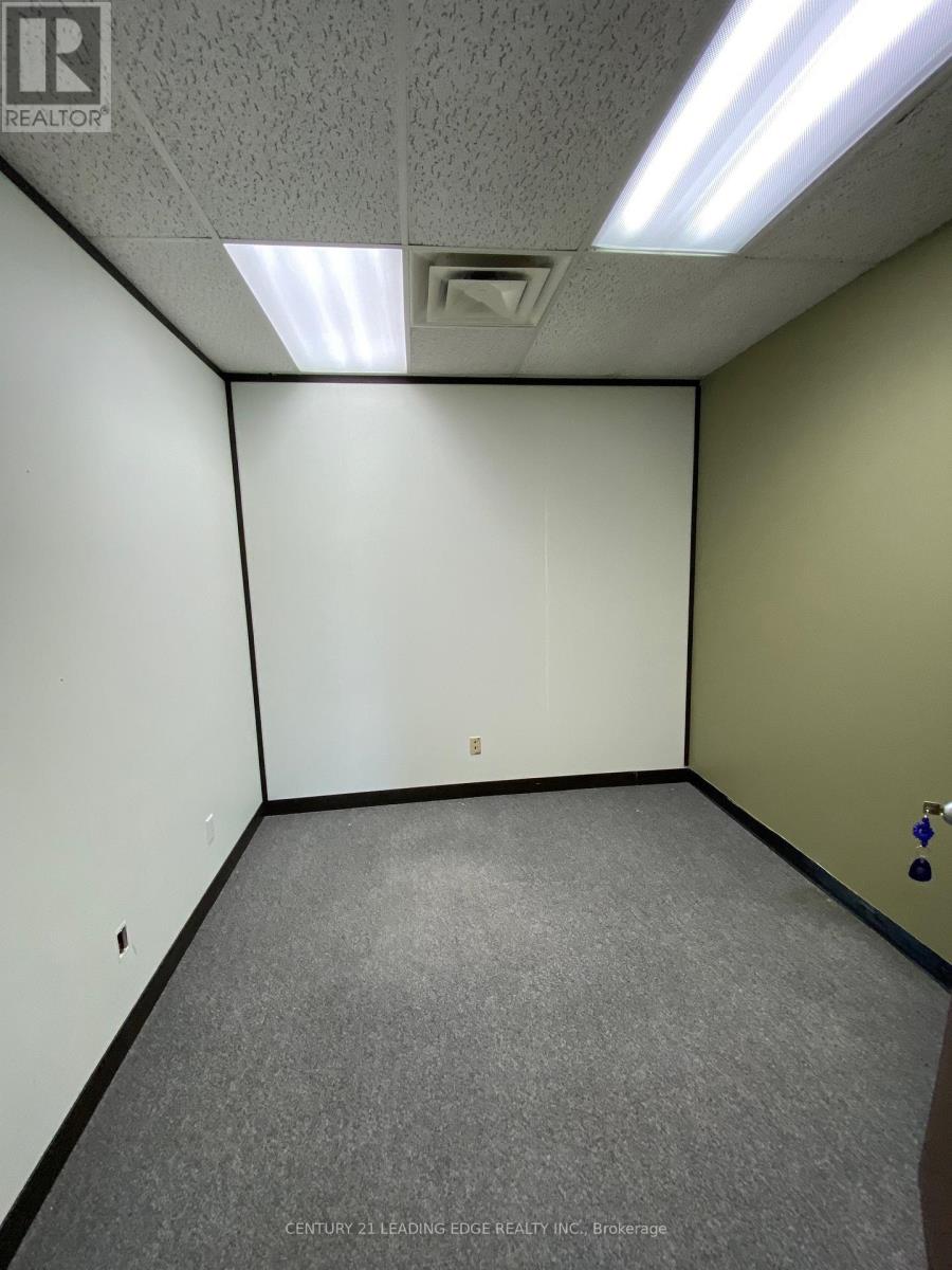 104 - 1645 Warden Avenue, Toronto, Ontario  M1R 5B3 - Photo 16 - E13504762