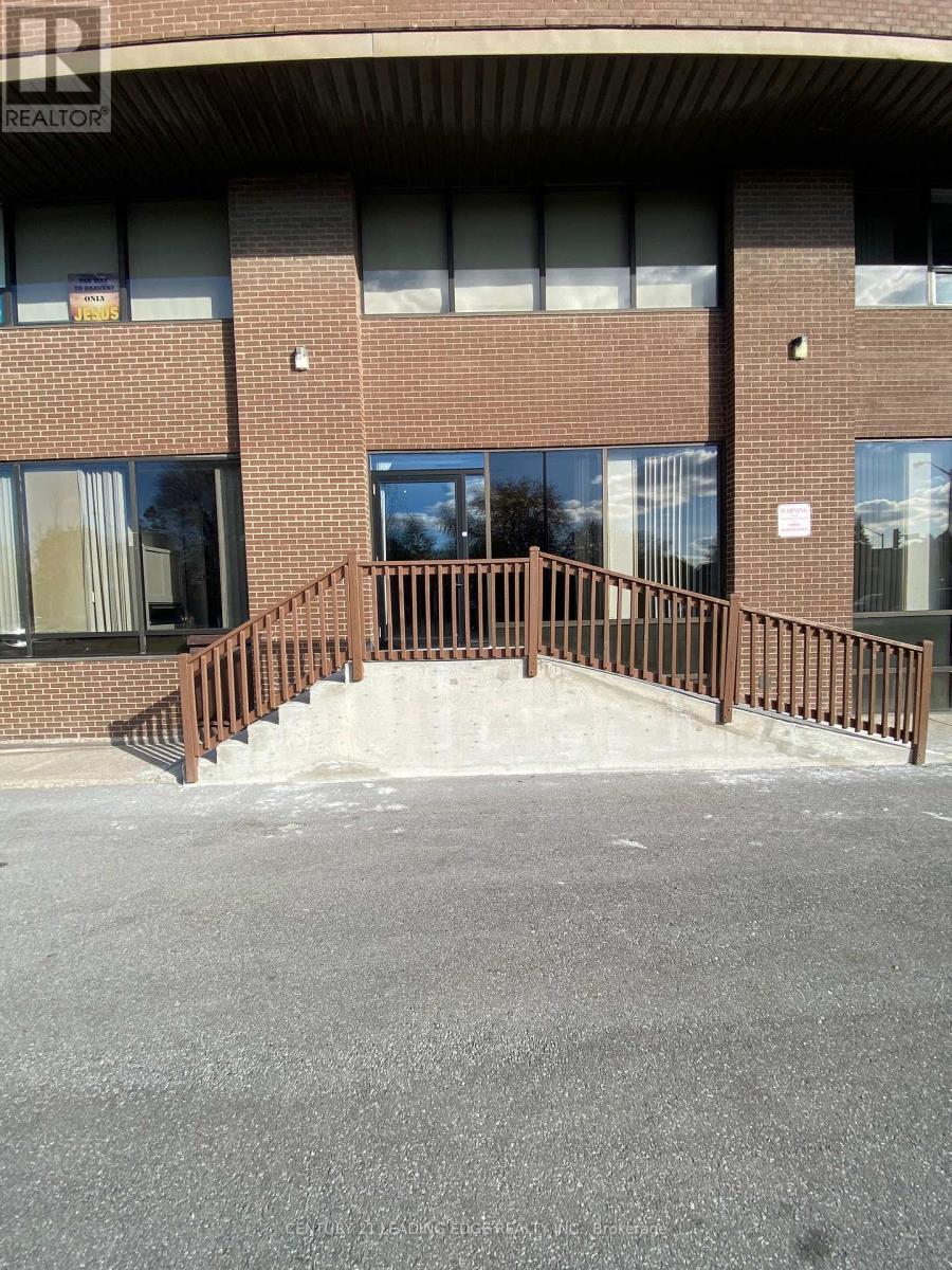 104 - 1645 Warden Avenue, Toronto, Ontario  M1R 5B3 - Photo 3 - E13504762