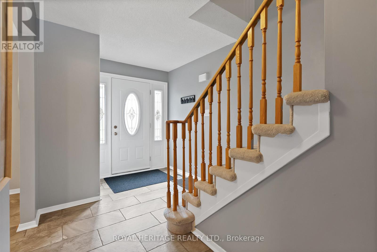 1235 Cedarcroft Crescent, Pickering, Ontario  L1X 1S6 - Photo 4 - E13504788